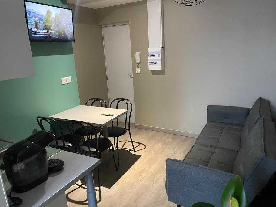Apartment 2 - Hyper Centre - 1 A 4 Personnes